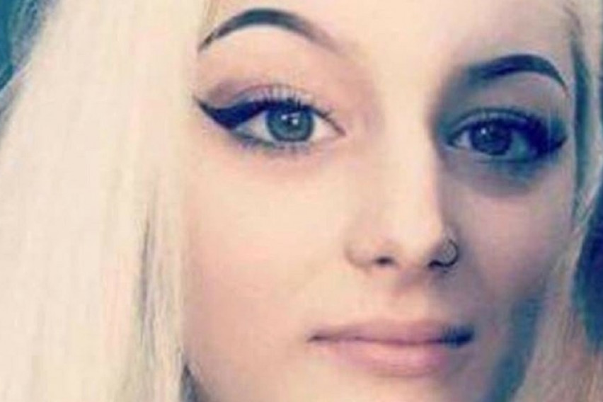 Trixie Teen Pussy