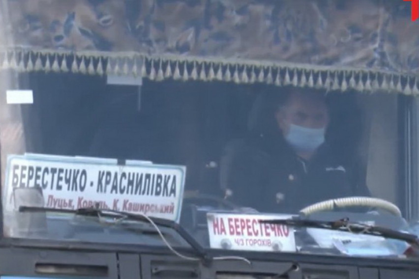Захват автобуса в Луцке. Украина захват заложников в автобусе Луцке Аваков на месте. Захват заложников в автобусе в Орджоникидзе.