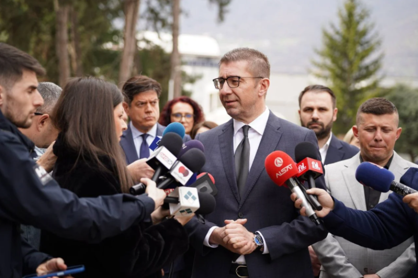 [ВИДЕО] Владата прогласи кризна состојба; Мицкоски: Имаме стабилни резерви на нафта