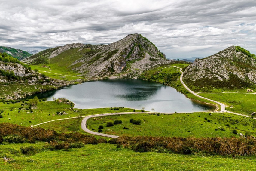 [ВИДЕО/ФОТО] Ова место е прогласено за најубаво на светот и се наоѓа во Европа: „Вистинско чудо на природата, но и пејзаж со исклучителна убавина“