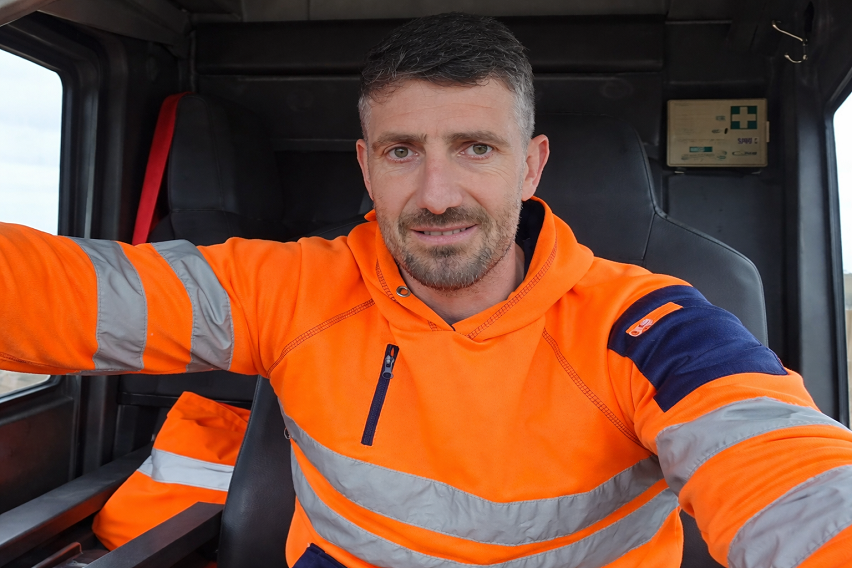 [ВИДЕО] Ѓубреџија предупредува: „Не фрлајте го овој предмет во обично ѓубре, може да предизвика пожар“