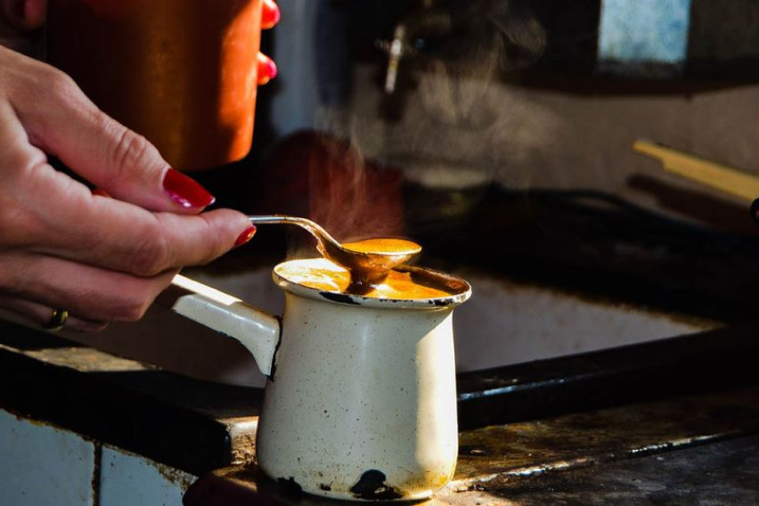 Како да го приготвите кафето за долговечноста? Благодарение на него, Грците живеат и до 100 години