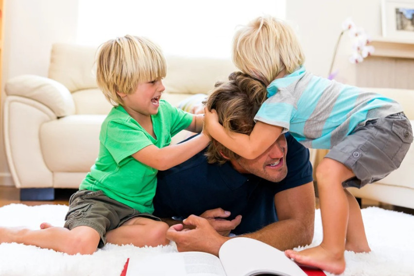 Зошто малите деца удираат и како правилно да реагирате?