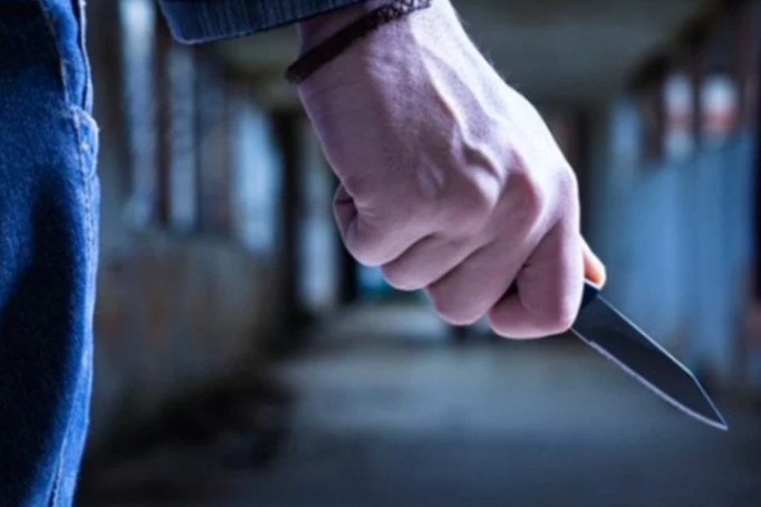 Со закана со нож ограбени малолетници во Градскиот парк: уапсени четворица разбојници