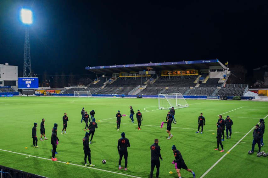 Проблем за лидерот во Серија А: Интер остана без клучен играч за наредните недели