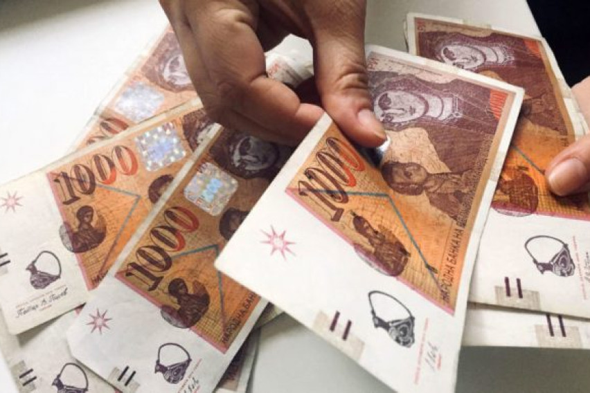 Буџетот е стабилен, засега не се планира зголемување на дефицитот, вели Мицкоски