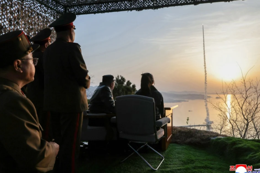 [ФОТО] Северна Кореја испали пет балистички ракети