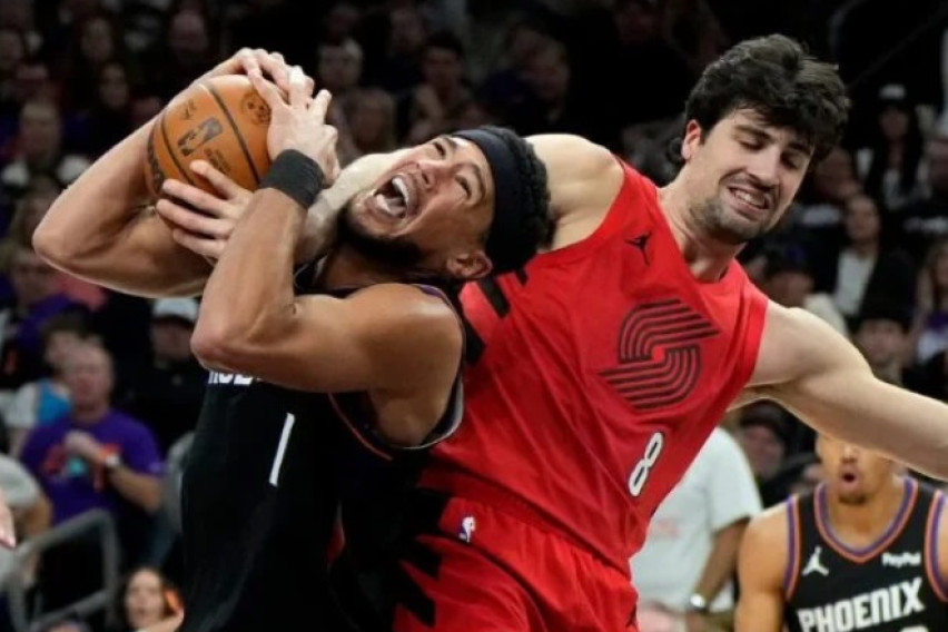 [ВИДЕО] Портланд се пласира во плејофот, Шарлот ќе игра во плејин финалето