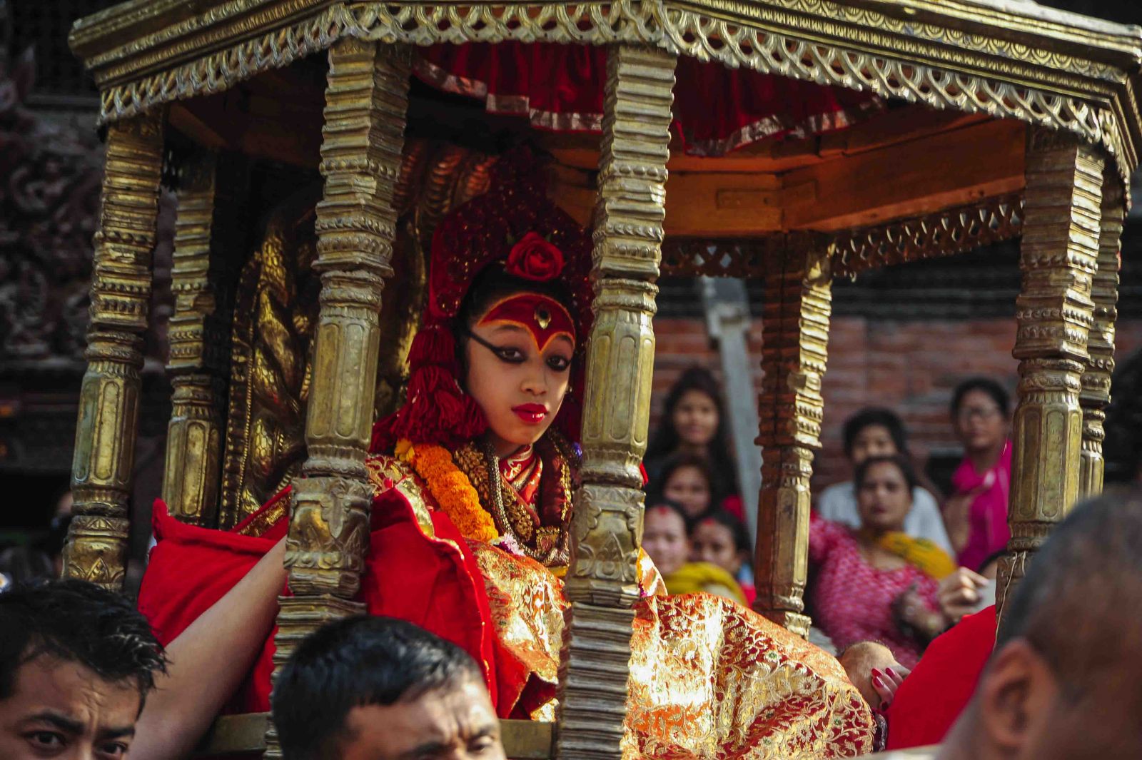 Принцесса непала. Кумари Деви. Храм Кумари-Гхар. Кумари богиня Непала. Живая богиня Кумари.