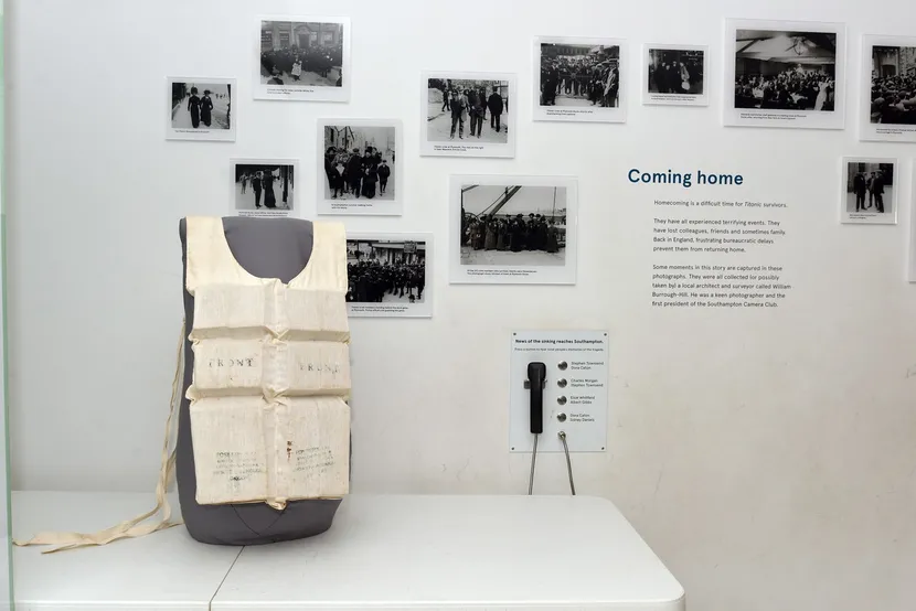 По 114 години Елек за спасување од „Титаник“ оди на аукција: На него има 8 потписи од преживеани, а цената …